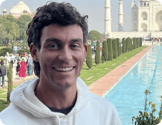 ๐ฌ Access to a private chat with Tristan and the team